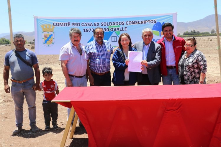 FAMILIAS DE EX SOLDADOS CUENTAN CON TERRENOS PARA LA CONSTRUCCIÓN DE SUS VIVIENDAS