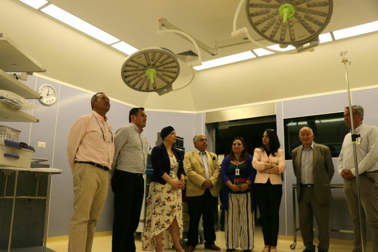 INVITAN A PROFESIONALES Y TÉCNICOS A SER PARTE DEL NUEVO HOSPITAL DE OVALLE