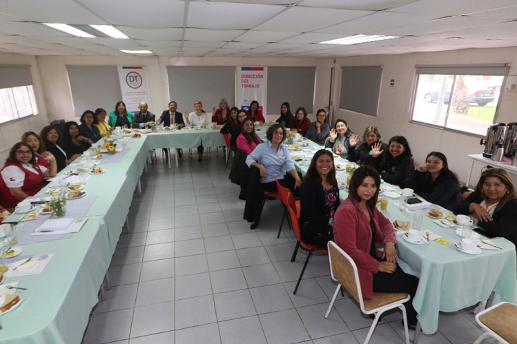 LÍDERES TRABAJADORAS DESTACAN AVANCES DE LA AGENDA MUJER Y OPORTUNIDADES DE INCLUSIÓN LABORAL