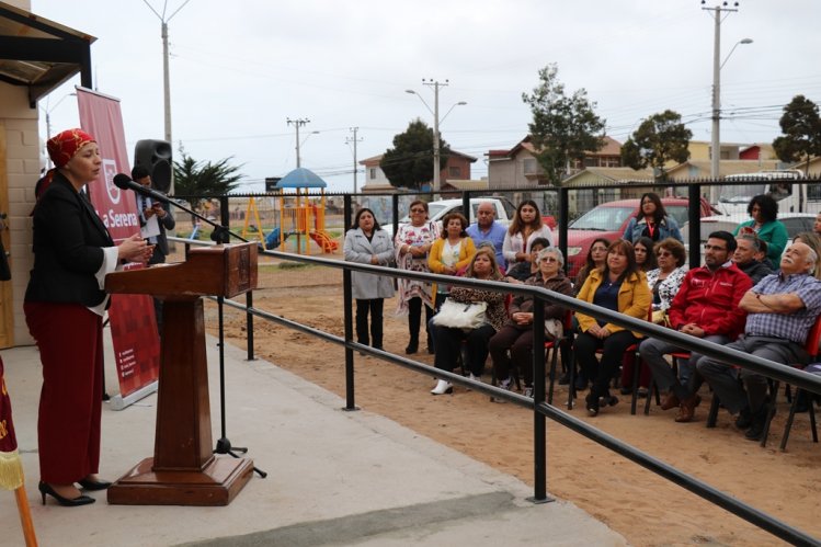 VILLA LOS CIRUELOS INAUGURA SU NUEVO CENTRO COMUNITARIO TRAS 15 AÑOS DE TRABAJO