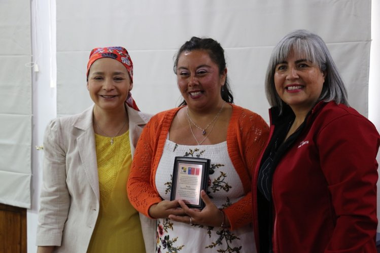 GOBIERNO DESTACA LA PRESENCIA FEMENINA EN DISTINTAS ÁREAS PRODUCTIVAS DE LA REGIÓN