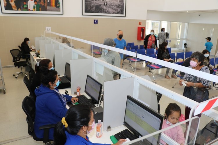 Gobernadora solicita dar continuidad a servicios de traslado de funcionarios del Hospital Provincial de Ovalle