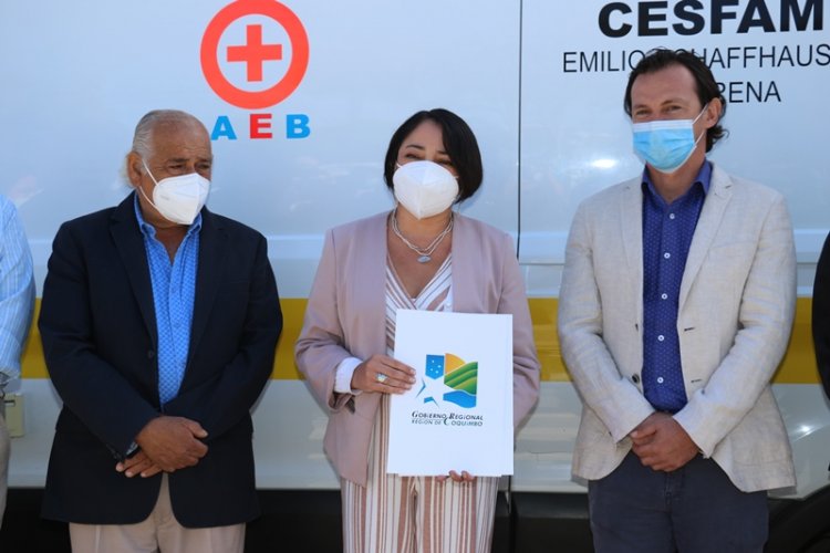 Gobierno Regional asigna $2 mil millones para la reposición de ambulancias en 10 comunas de la región