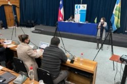 Gobernadora presenta avances del plan hídrico en sesión extraordinaria del Consejo Regional