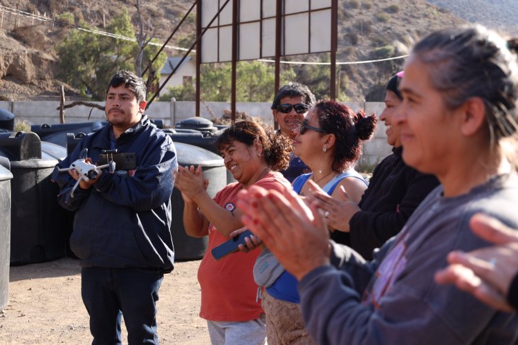 GOBIERNO REGIONAL ENTREGA AYUDAS DE EMERGENCIA HÍDRICA PARA VECINOS DE LAS LOCALIDADES RURALES DE ANDACOLLO