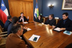 Gremios empresariales se reúnen con Gobernador (s) para agilizar proyectos