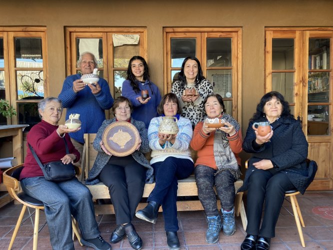 22 artesanos de la región fortalecen herramientas de comercialización junto a Fundación Artesanías de Chile para revitalizar la alfarería diaguita