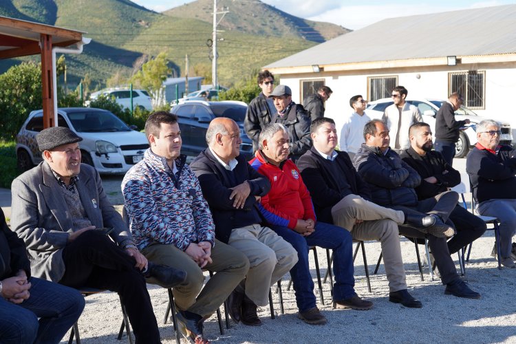 Comunidad de El Tambo celebra inversión de $1.500 millones para complejo deportivo