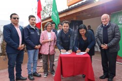 Monte Patria y Río Hurtado destacan la firma de 6 proyectos con inversión del Gobierno Regional