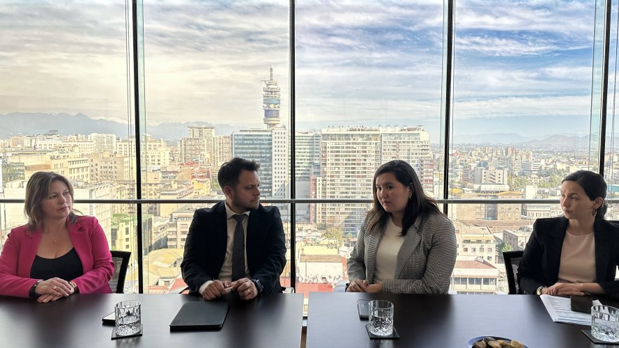 Reactivan convenio de apoyo a la pequeña minería con firma del Gobernador Regional y Subsecretaria de Minería