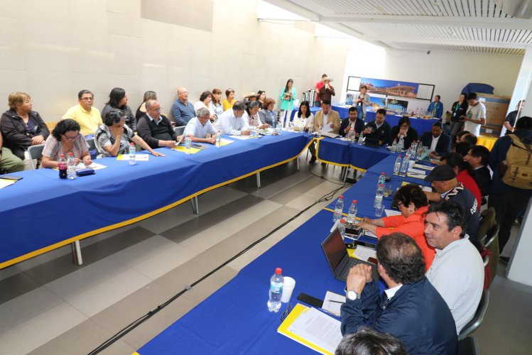 En Illapel realizan Mesa Regional de Desarrollo Rural con enfoque en infraestructura y mejoras integrales sociales