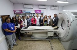 Gobernador recorre Hospital de Coquimbo y destaca inversión en imagenología