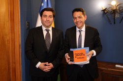 Gobernador Cristóbal Juliá y Cámara Chilena de la Construcción buscan reactivar la economía regional