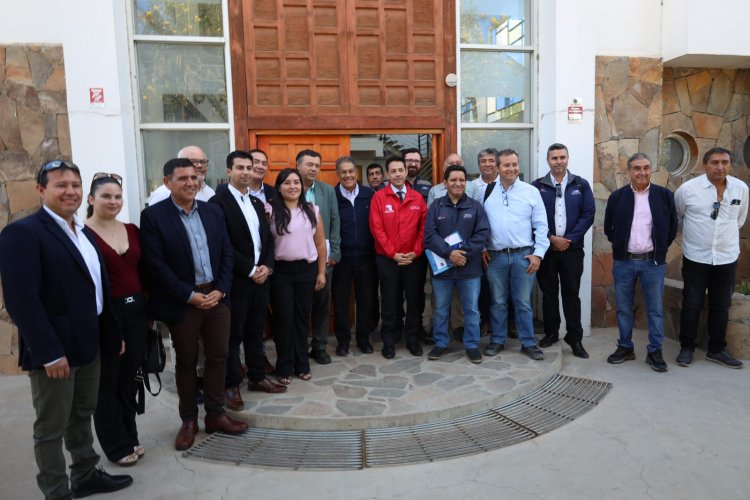 Gobierno Regional y Ministerio de Agricultura coordinan acciones para enfrentar la crisis hídrica en Limarí