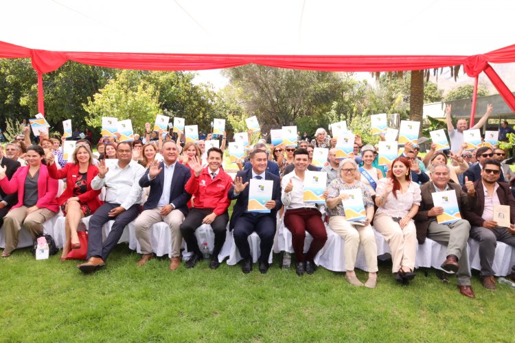 Organizaciones sociales ya pueden postular a los más de $3.700 millones de los Fondos Concursables 2025 del GORE