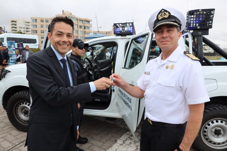 Gobierno Regional refuerza la seguridad costera con inversión en nuevos vehículos y equipamiento para la Armada