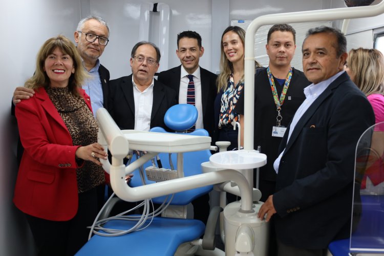 Nueva Clínica Dental Móvil permitirá mejorar la atención de salud en el sector rural de La Serena