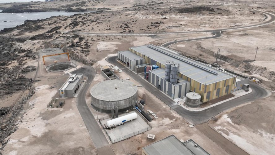 Gobernador y MOP recorren planta desaladora en Región de Atacama con foco en proyecto del Panul