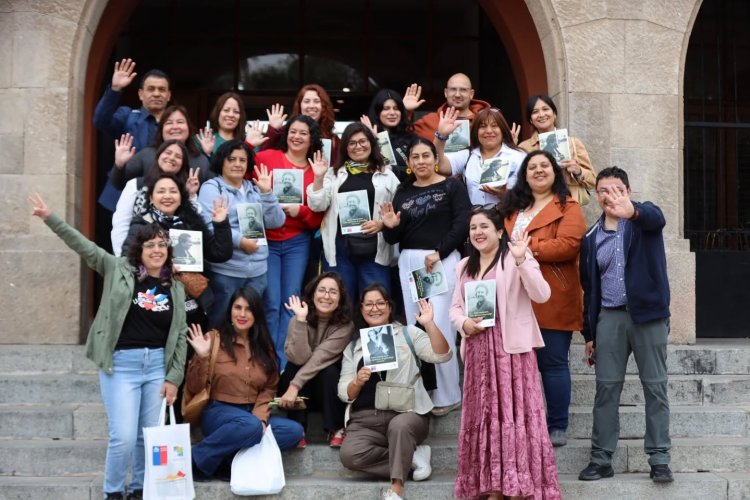 Docentes de toda la región participan en giras pedagógicas por la ruta Camino a Gabriela Mistral