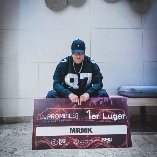 DJ de Ovalle se presentará en Tomorrowland y joven patinadora representará a Chile en Brasil