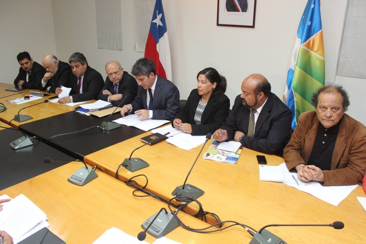 EMPRESA DE CONCESIONES SANITARIAS RECONOCE FALLAS EN INFRAESTRUCTURA Y PLAN DE ACCIÓN DE AGUAS DEL VALLE EMPRESA DE CONCESIONES SANITARIAS RECONOCE FALLAS EN INFRAESTRUCTURA Y PLAN DE ACCIÓN DE AGUAS DEL VALLE