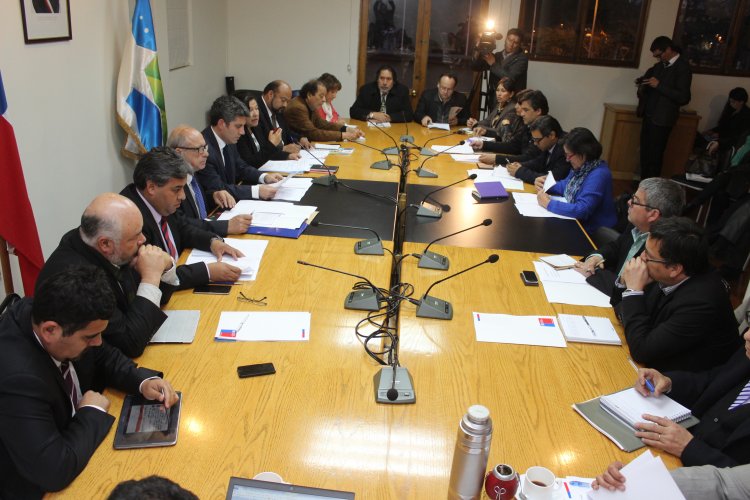 EMPRESA DE CONCESIONES SANITARIAS RECONOCE FALLAS EN INFRAESTRUCTURA Y PLAN DE ACCIÓN DE AGUAS DEL VALLE EMPRESA DE CONCESIONES SANITARIAS RECONOCE FALLAS EN INFRAESTRUCTURA Y PLAN DE ACCIÓN DE AGUAS DEL VALLE
