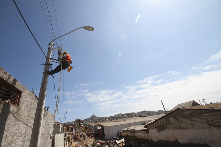SUPERINTENDENCIA DE ELECTRICIDAD Y COMBUSTIBLES FISCALIZA CONDICIONES DE SEGURIDAD EN COLEGIOS TRAS TERREMOTO