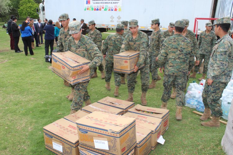 LA ARAUCANÍA TRAJO 16 TONELADAS DE MERCADERÍA Y MATERIALES DE CONSTRUCCIÓN PARA LOS DAMNIFICADOS POR EL TERREMOTO DE COQUIMBO LA ARAUCANÍA TRAJO 16 TONELADAS DE MERCADERÍA Y MATERIALES DE CONSTRUCCIÓN PARA LOS DAMNIFICADOS POR EL TERREMOTO DE COQUIMBO