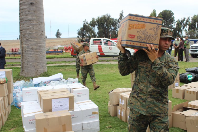 LA ARAUCANÍA TRAJO 16 TONELADAS DE MERCADERÍA Y MATERIALES DE CONSTRUCCIÓN PARA LOS DAMNIFICADOS POR EL TERREMOTO DE COQUIMBO LA ARAUCANÍA TRAJO 16 TONELADAS DE MERCADERÍA Y MATERIALES DE CONSTRUCCIÓN PARA LOS DAMNIFICADOS POR EL TERREMOTO DE COQUIMBO