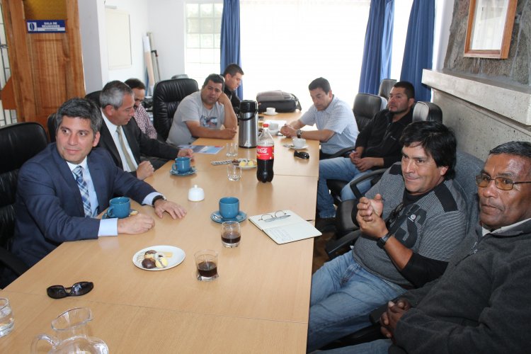 ENTREGAN RECURSOS PARA RETOMAR OPERACIÓN DE PLANTA DE PROCESAMIENTO DE PRODUCTOS MARINOS ENTREGAN RECURSOS PARA RETOMAR OPERACIÓN DE PLANTA DE PROCESAMIENTO DE PRODUCTOS MARINOS