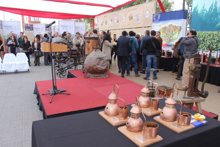 ESTUDIO DESPEJA DUDAS: EL PISCO NACIÓ EN CHILE ESTUDIO DESPEJA DUDAS: EL PISCO NACIÓ EN CHILE