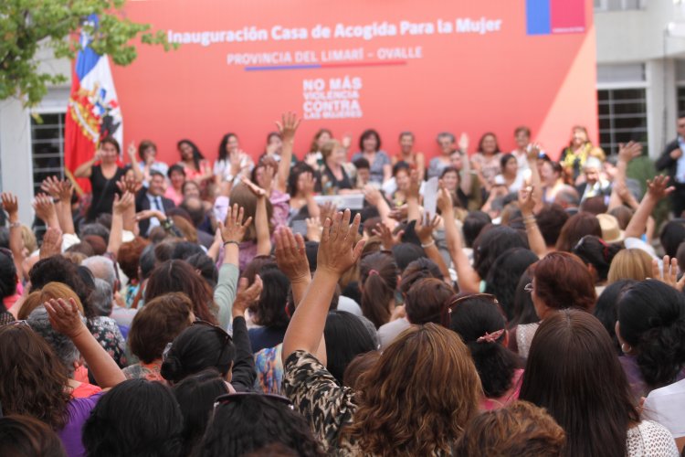 MANDATARIA INAUGURA NUEVA CASA DE ACOGIDA PARA MUJERES VÍCTIMAS DE LA VIOLENCIA MANDATARIA INAUGURA NUEVA CASA DE ACOGIDA PARA MUJERES VÍCTIMAS DE LA VIOLENCIA