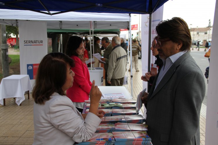 SERNAC LLAMA A HACER VALER LOS DERECHOS DE LOS CONSUMIDORES Y DIFUNDE BENEFICIOS DE LEY DE FORTALECIMIENTO SERNAC LLAMA A HACER VALER LOS DERECHOS DE LOS CONSUMIDORES Y DIFUNDE BENEFICIOS DE LEY DE FORTALECIMIENTO