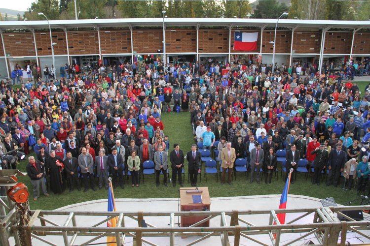 NUEVA PLAZA DE ABASTOS DE ILLAPEL ABRE SUS PUERTAS PARA FERIANTES Y EMPRENDEDORES NUEVA PLAZA DE ABASTOS DE ILLAPEL ABRE SUS PUERTAS PARA FERIANTES Y EMPRENDEDORES