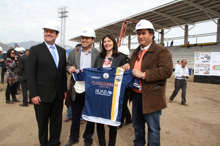 CONSTRUCCIÓN DEL ESTADIO DE OVALLE SUPERA EL 50% DE AVANCE CONSTRUCCIÓN DEL ESTADIO DE OVALLE SUPERA EL 50% DE AVANCE