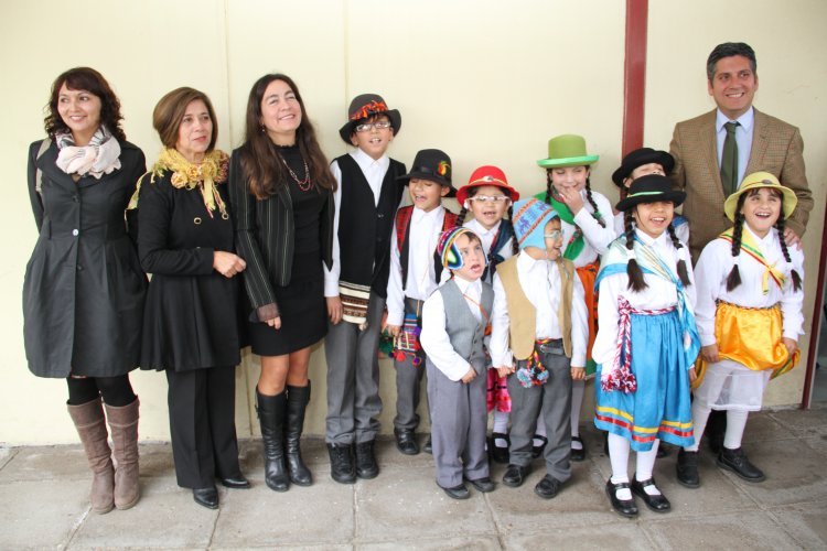 COLEGIO LUIS BRAILLE CELEBRA ANIVERSARIO 42º EDUCANDO A NIÑOS Y NIÑAS CON DISCAPACIDAD VISUAL