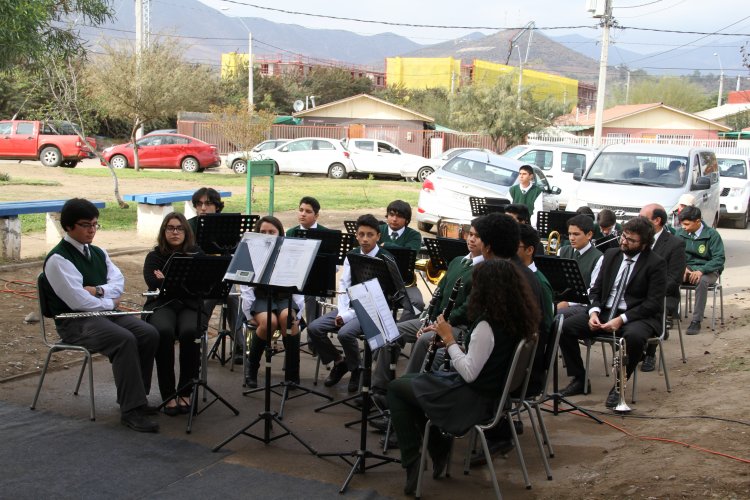 MINEROS RINDEN HOMENAJE PÓSTUMO A DIRIGENTA EN LA INAUGURACIÓN DE SEDE GREMIAL EN OVALLE MINEROS RINDEN HOMENAJE PÓSTUMO A DIRIGENTA EN LA INAUGURACIÓN DE SEDE GREMIAL EN OVALLE