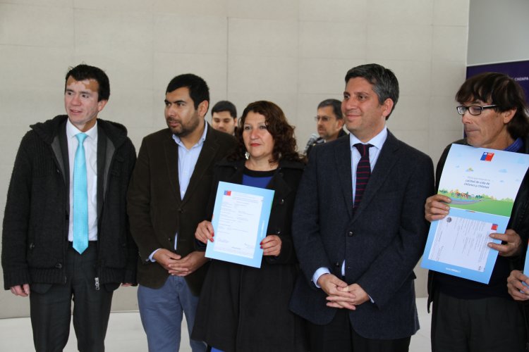 INICIA ENTREGA DE SUBSIDIOS DE RECONSTRUCCIÓN PARA VIVIENDAS CON DAÑO IRREPARABLE INICIA ENTREGA DE SUBSIDIOS DE RECONSTRUCCIÓN PARA VIVIENDAS CON DAÑO IRREPARABLE