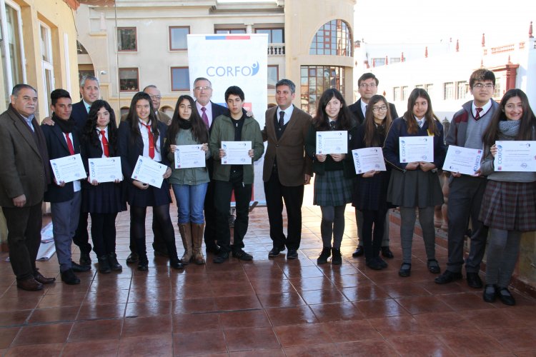 REGIÓN DE COQUIMBO REGISTRA MAYOR CANTIDAD DE ALUMNOS BECADOS AL EXTRANJERO REGIÓN DE COQUIMBO REGISTRA MAYOR CANTIDAD DE ALUMNOS BECADOS AL EXTRANJERO