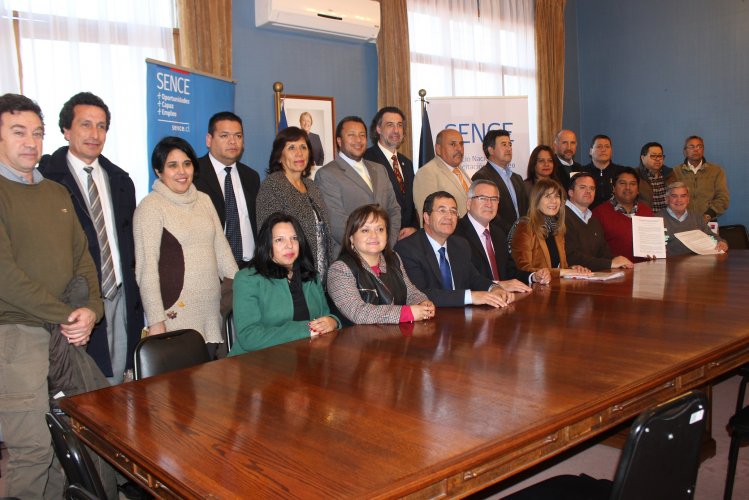 AUTORIDADES DE TRABAJO Y SENCE DESTACAN VENTAJAS DEL +CAPAZ EN VISITA A REGIÓN DE COQUIMBO AUTORIDADES DE TRABAJO Y SENCE DESTACAN VENTAJAS DEL +CAPAZ EN VISITA A REGIÓN DE COQUIMBO