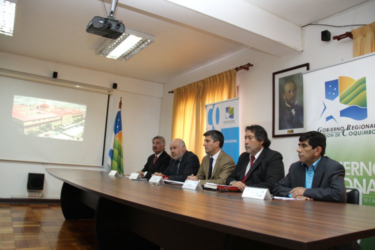 GOBIERNO REGIONAL ANUNCIÓ APROBACIÓN DE $7.800 MILLONES COMPROMETIDOS PARA LA CONSTRUCCIÓN DE CDT LA SERENA GOBIERNO REGIONAL ANUNCIÓ APROBACIÓN DE $7.800 MILLONES COMPROMETIDOS PARA LA CONSTRUCCIÓN DE CDT LA SERENA
