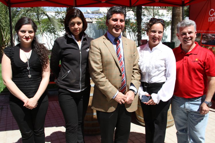DESTACAN DESAFÍOS Y BENEFICIOS DE LA PLENA ACCESIBILIDAD DEL TURISMO EN LA REGIÓN DE COQUIMBO DESTACAN DESAFÍOS Y BENEFICIOS DE LA PLENA ACCESIBILIDAD DEL TURISMO EN LA REGIÓN DE COQUIMBO