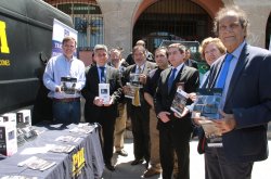 GOBIERNO REGIONAL Y PDI LANZAN CAMPAÑA PARA PREVENIR TRÁFICO ILEGAL DE MIGRANTES EN LA REGIÓN GOBIERNO REGIONAL Y PDI LANZAN CAMPAÑA PARA PREVENIR TRÁFICO ILEGAL DE MIGRANTES EN LA REGIÓN