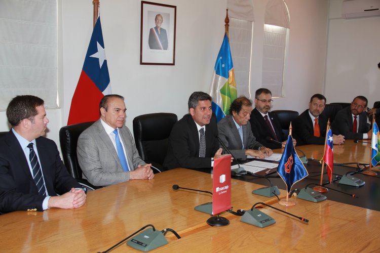 CONSTITUYEN MESA REGIONAL DE UNIVERSIDADES - GOBIERNO REGIONAL DE COQUIMBO CONSTITUYEN MESA REGIONAL DE UNIVERSIDADES - GOBIERNO REGIONAL DE COQUIMBO