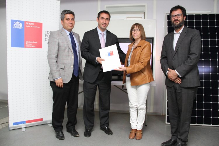 EN LA HIGUERA FUNCIONARÁ EL PRIMER PROYECTO SOLAR EN TERRENO FISCAL DE LA REGIÓN DE COQUIMBO EN LA HIGUERA FUNCIONARÁ EL PRIMER PROYECTO SOLAR EN TERRENO FISCAL DE LA REGIÓN DE COQUIMBO