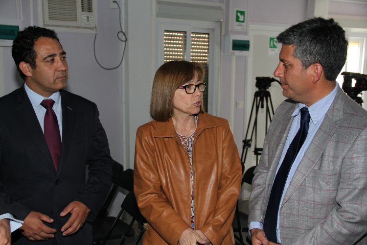 EN LA HIGUERA FUNCIONARÁ EL PRIMER PROYECTO SOLAR EN TERRENO FISCAL DE LA REGIÓN DE COQUIMBO EN LA HIGUERA FUNCIONARÁ EL PRIMER PROYECTO SOLAR EN TERRENO FISCAL DE LA REGIÓN DE COQUIMBO