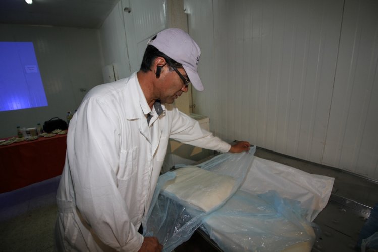 PESCADORES ARTESANALES DE GUAYACÁN REIMPULSAN LA PRODUCCIÓN DE JIBIA DANDO VALOR AGREGADO PESCADORES ARTESANALES DE GUAYACÁN REIMPULSAN LA PRODUCCIÓN DE JIBIA DANDO VALOR AGREGADO