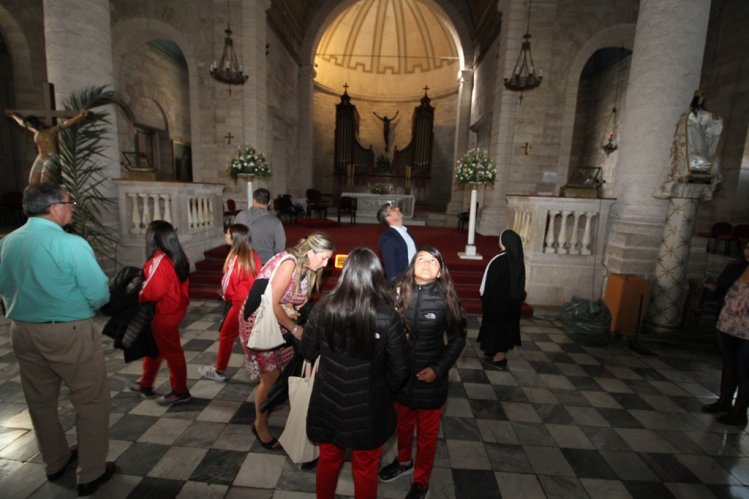 JÓVENES DE LOS VILOS CUMPLEN SU SUEÑO DE CONOCER EL VALLE DE ELQUI