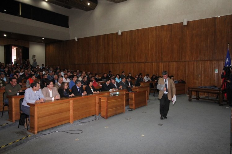 MINISTRA WILLIAMS ENTREGA CERTIFICADOS DE COMPETENCIAS LABORALES A 169 PEQUEÑOS MINEROS DE LA REGIÓN DE COQUIMBO