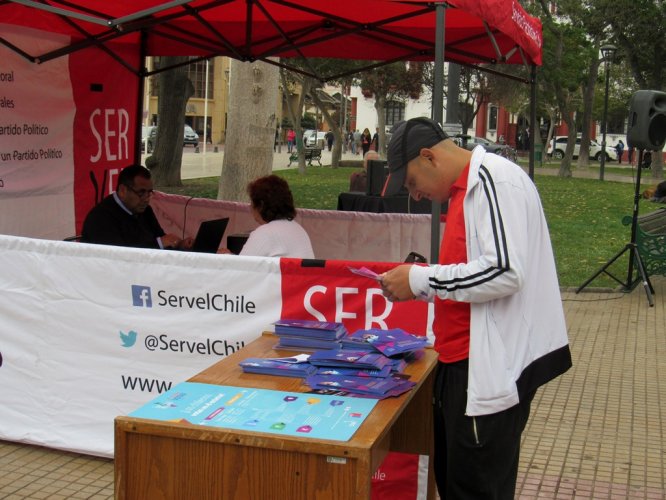 SERVICIO ELECTORAL ACERCA LOS TRÁMITES A LA COMUNIDAD SERVICIO ELECTORAL ACERCA LOS TRÁMITES A LA COMUNIDAD
